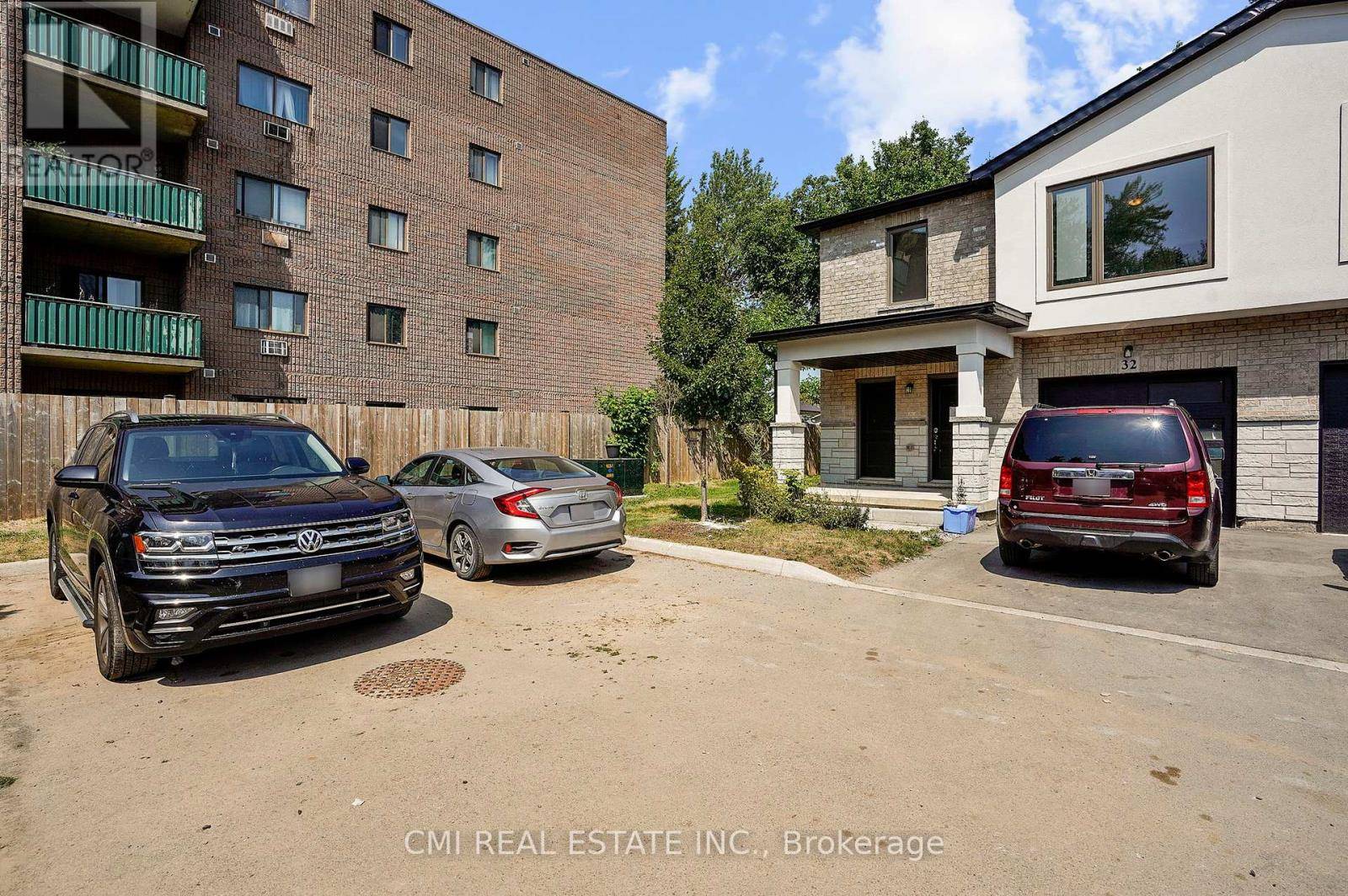 Welland (n. Welland), ON L3C0J7,32 ALAYCHE TRAIL