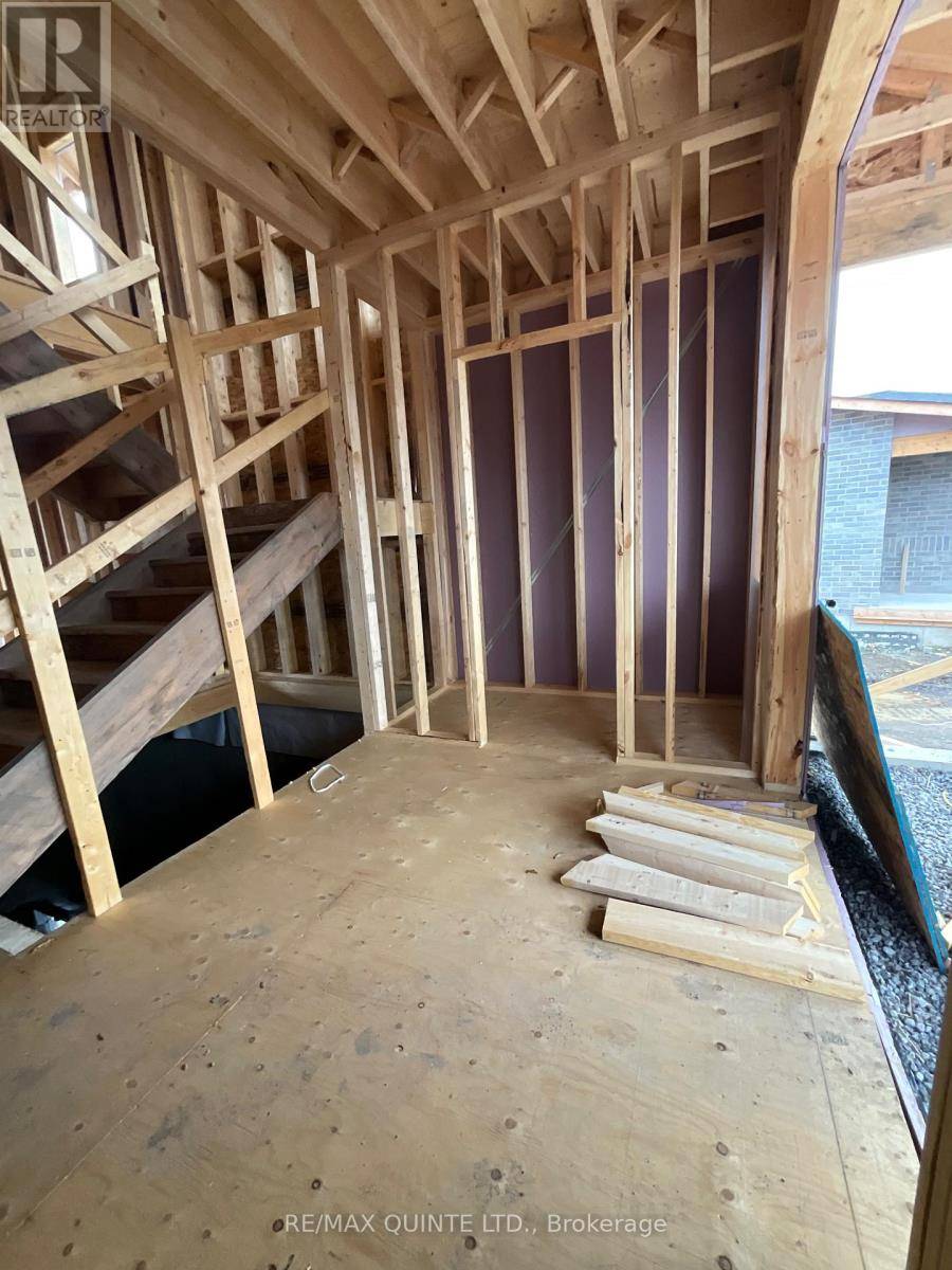 Belleville (thurlow Ward), ON K8N0R5,91 RAYCROFT DRIVE