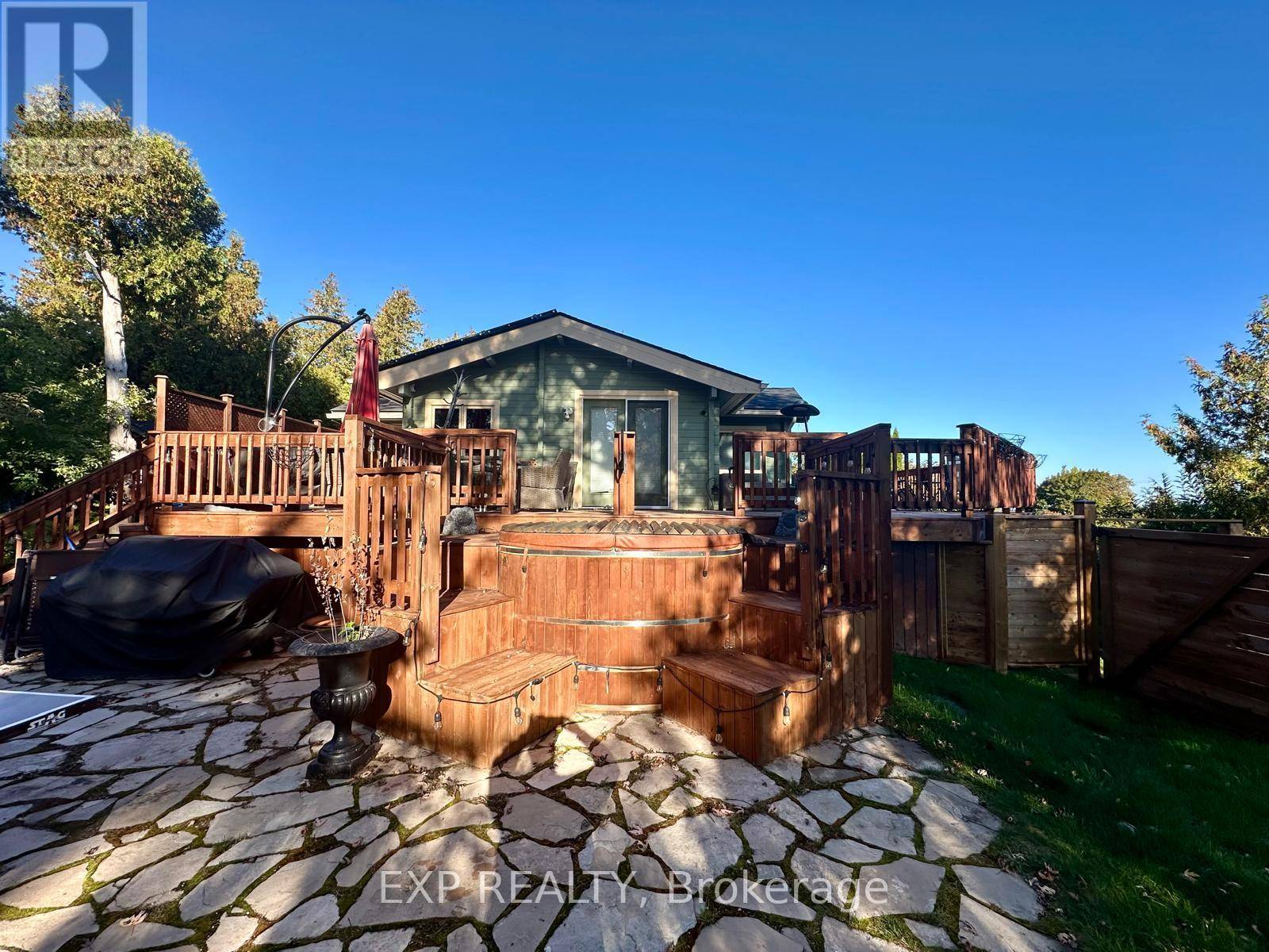 Blue Mountains, ON L9Y0S7,171 CHAMONIX CRESCENT