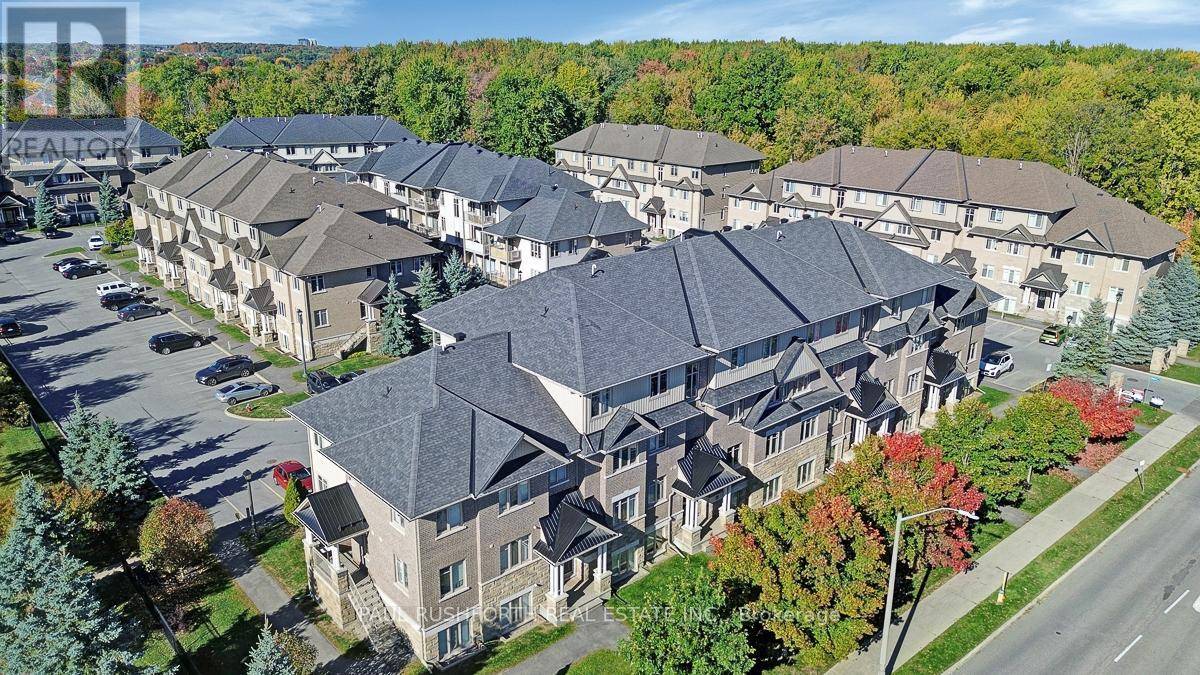 Ottawa, ON K1V2M4,3791 Canyon Walk DR #G