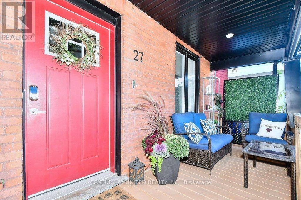 Peterborough (town Ward 3), ON K9J3V3,27 PARK STREET N