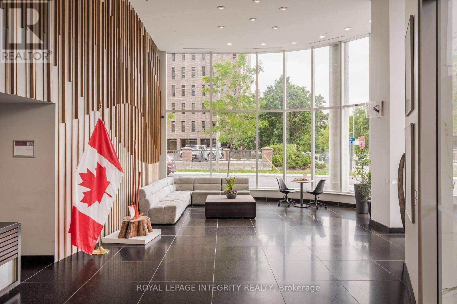 Ottawa, ON K1S5W9,805 Carling AVE #2902