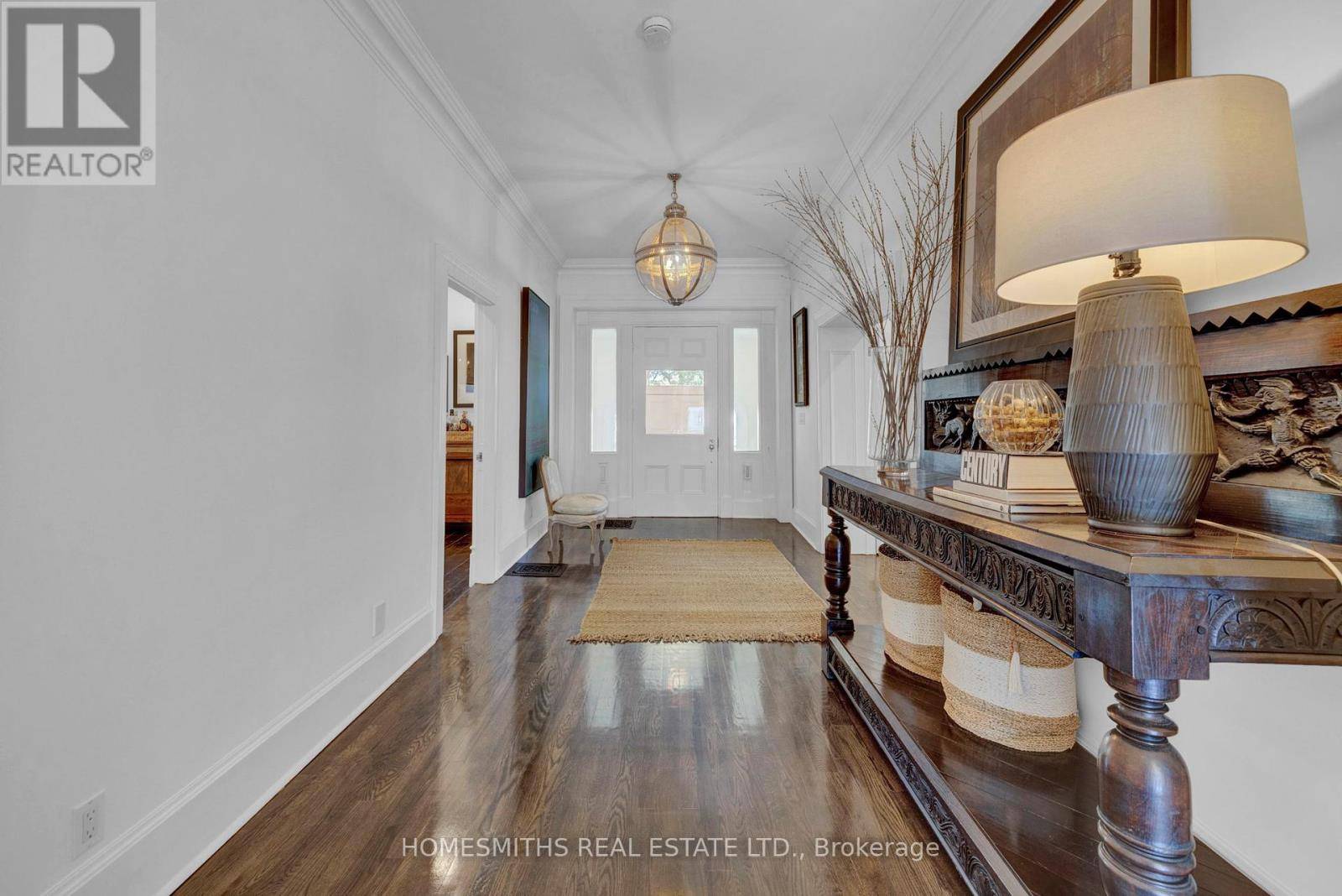 Cobourg, ON K9A3B6,163 ONTARIO STREET