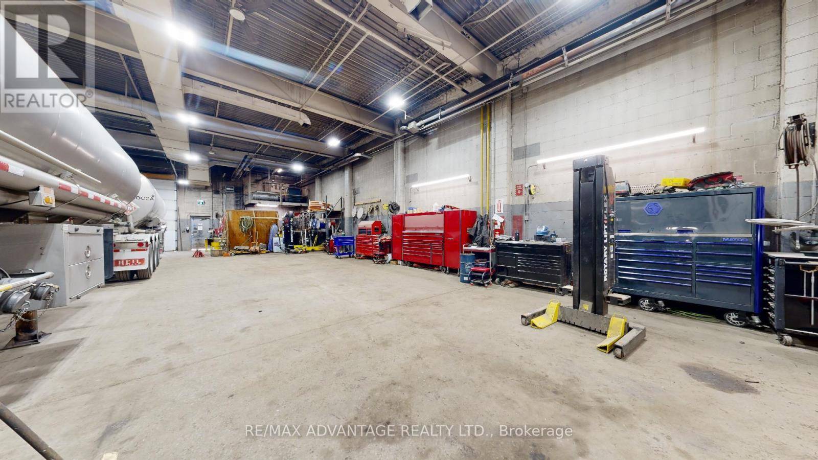 London East (east I), ON N5V1T6,421 INDUSTRIAL ROAD