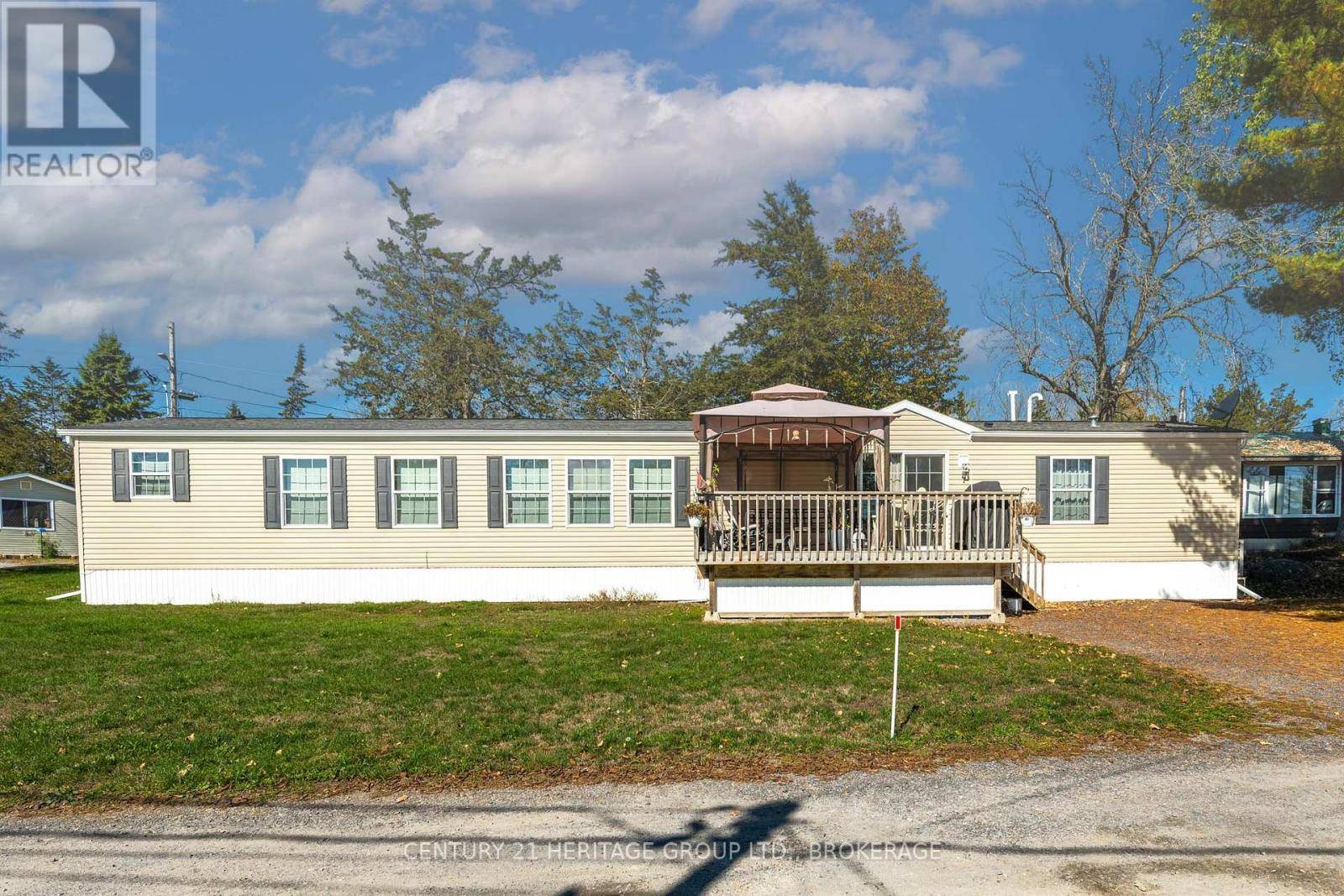 Loyalist (lennox And Addington - South), ON K0H1G0,5633 Bath RD #7