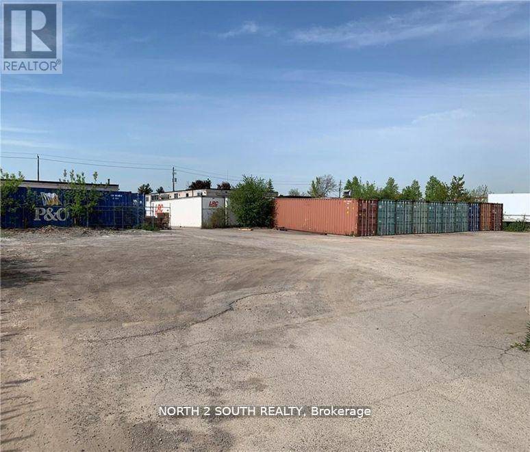 Hamilton (stoney Creek), ON L8E2L8,200 Arvin AVE #Yard