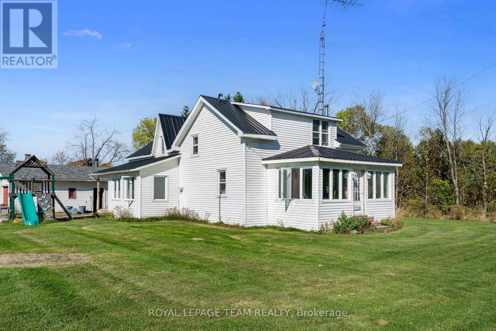 South Dundas, ON K0C1H0,3910 COUNTY 7 ROAD