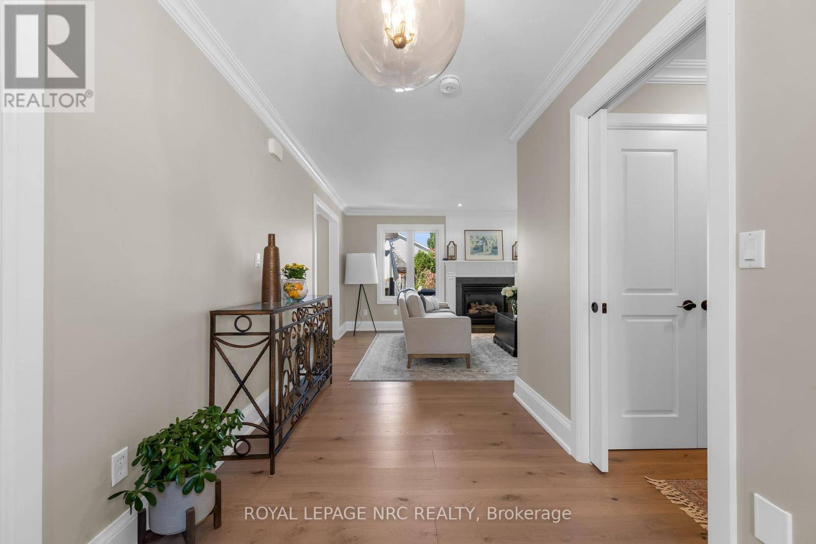 Niagara-on-the-lake (town), ON L0S1J0,611 VICTORIA STREET