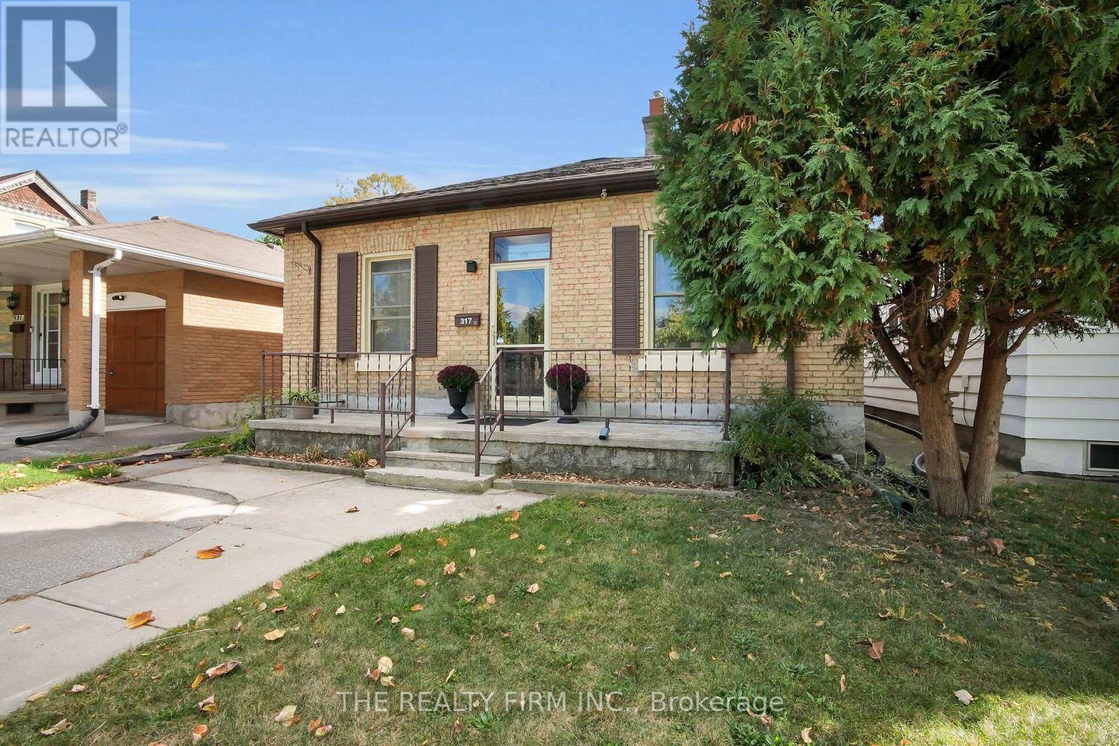 London East (east K), ON N6B1J4,317 SIMCOE STREET