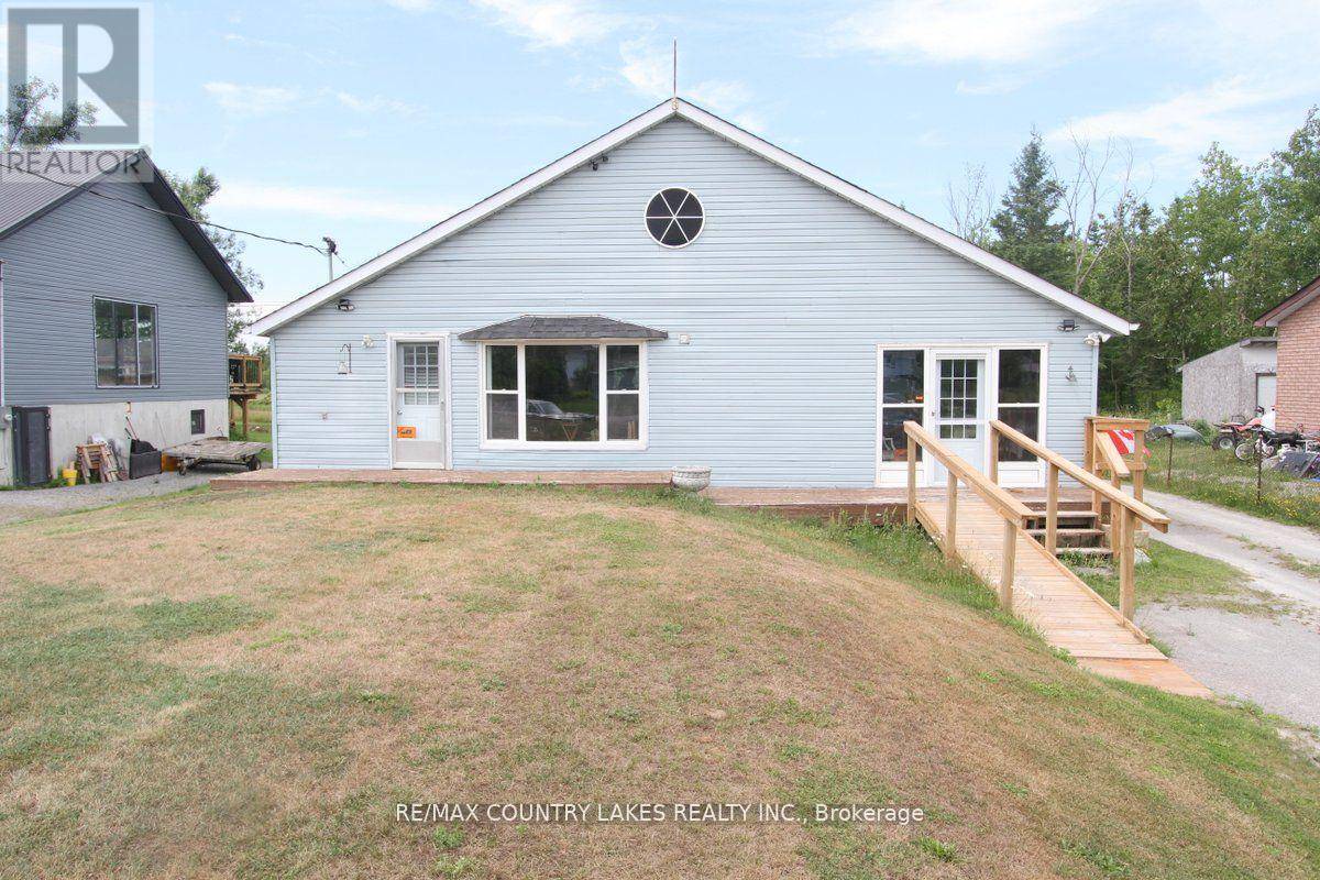 Kawartha Lakes (carden), ON K0M2B0,262 MCGUIRE BEACH ROAD