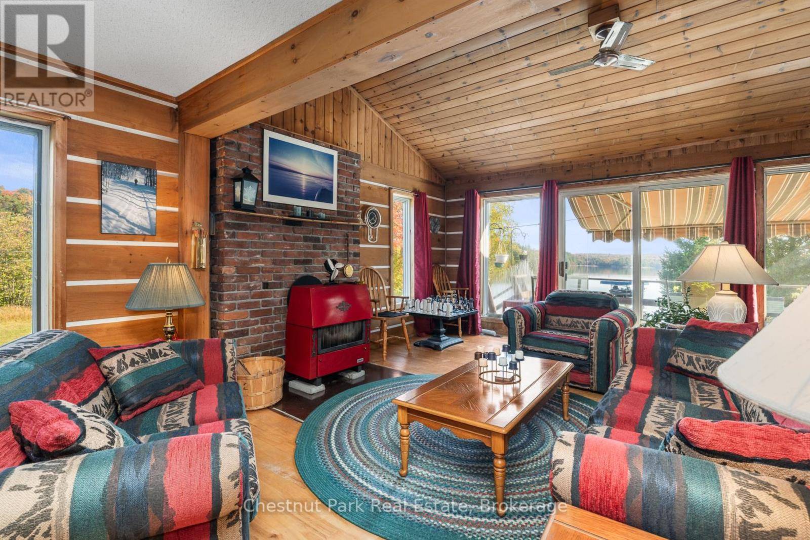 Huntsville (stisted), ON P0B1M0,170 LONG POINT ROAD