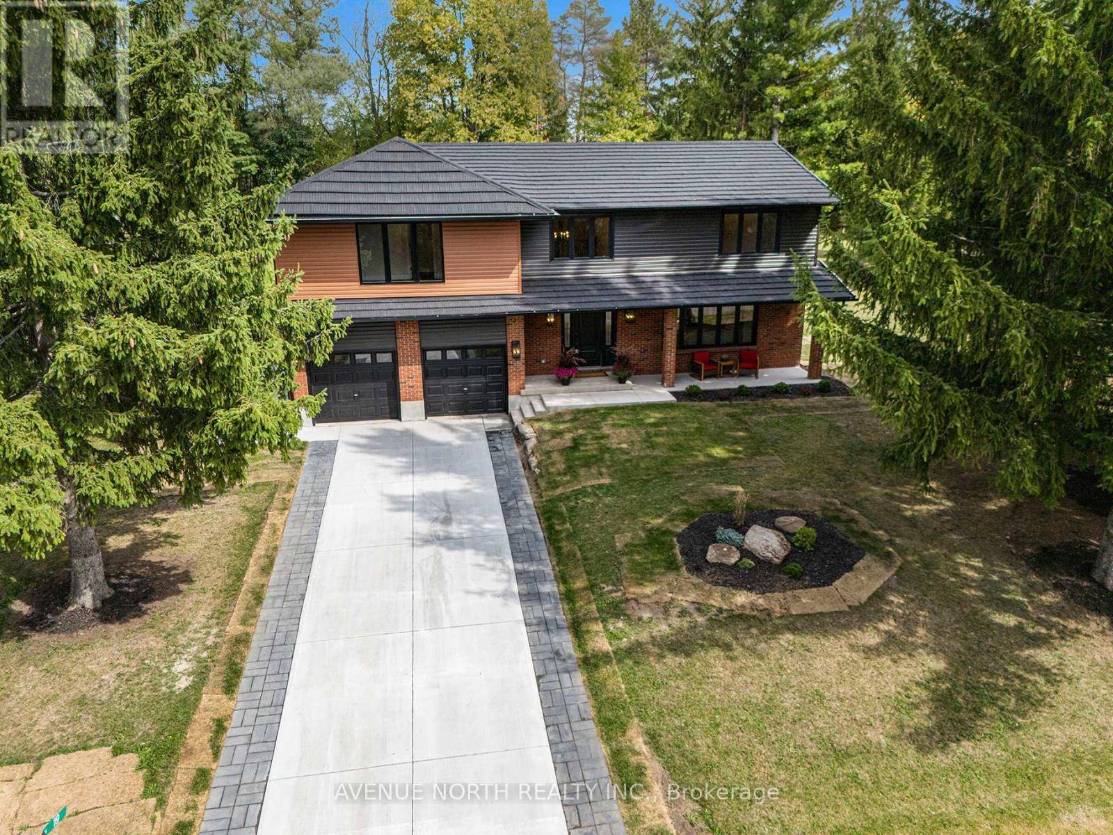 Ottawa, ON K2J3Z8,19 NEWLAND DRIVE