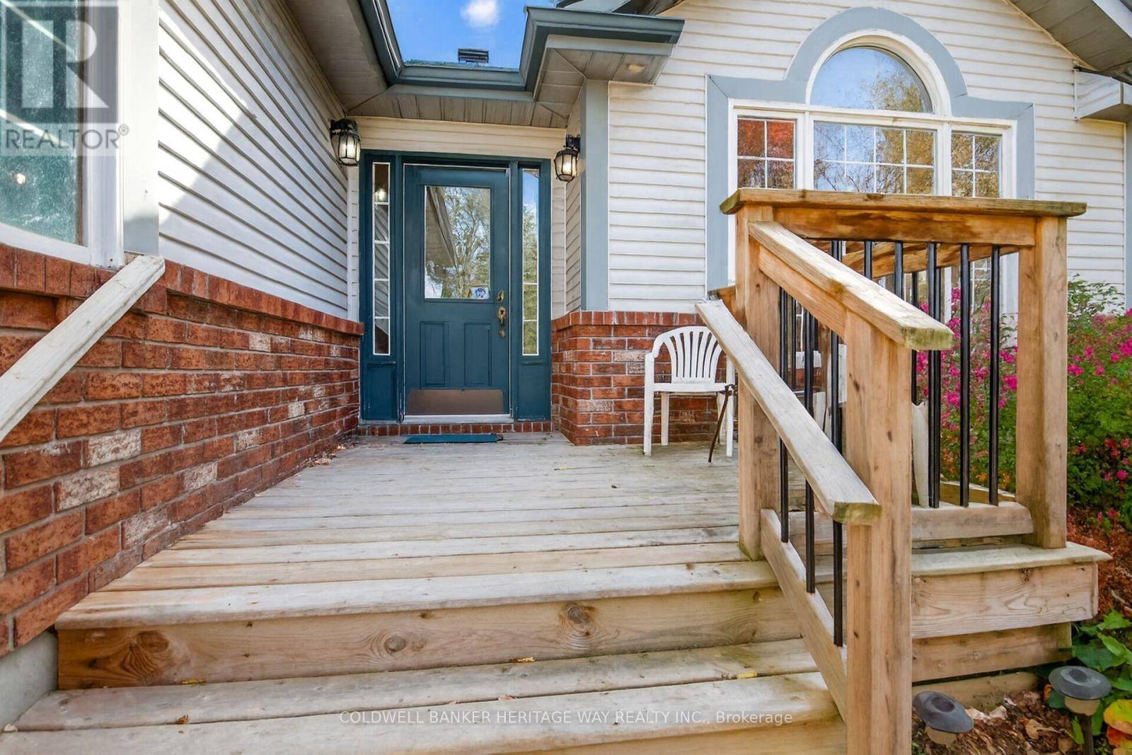 Mississippi Mills, ON K0A1A0,208 BLAKENEY ROAD