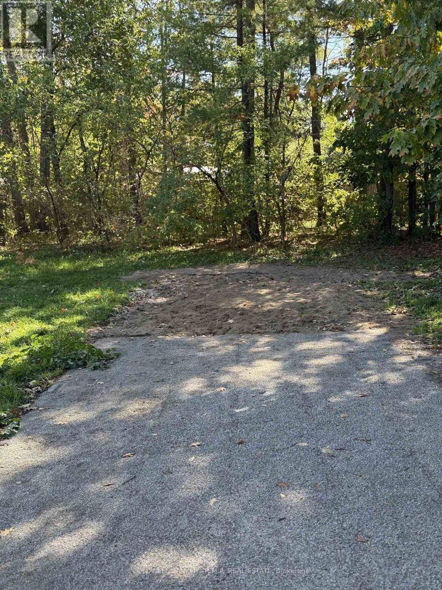 Kawartha Lakes (fenelon Falls), ON K0M1N0,2 OAKWOOD DRIVE