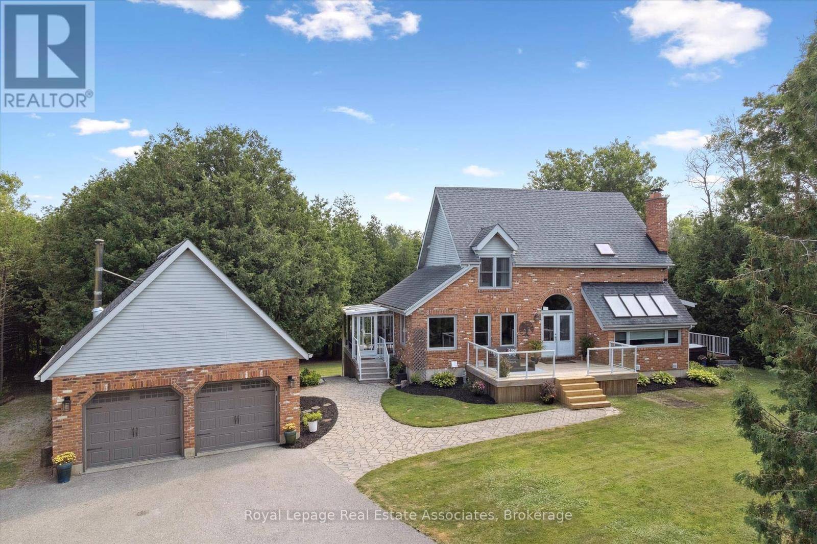 Puslinch (aberfoyle), ON N0B2J0,23 BROCK ROAD N