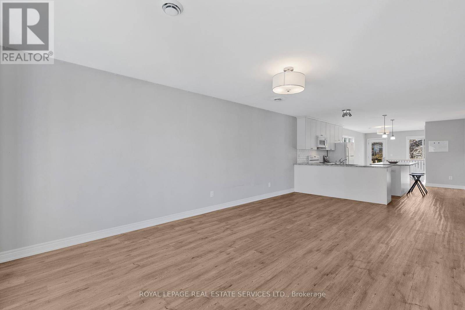 St. Catharines (western Hill), ON L2S2T7,89 LOUTH STREET