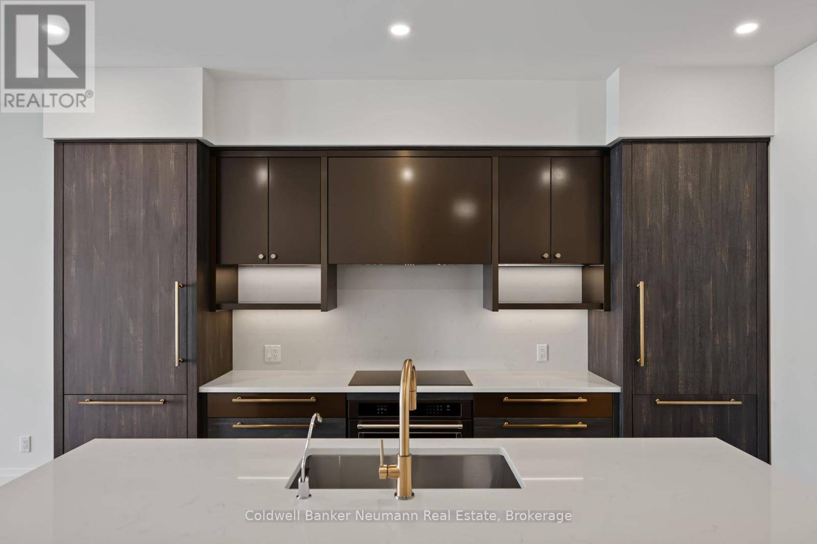 Centre Wellington (elora/salem), ON N0B1S0,6523 Wellington 7 RD #21