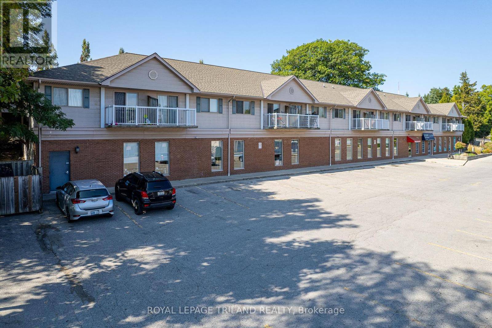 Lambton Shores (grand Bend), ON N0M1T0,37 ONTARIO ST North #1