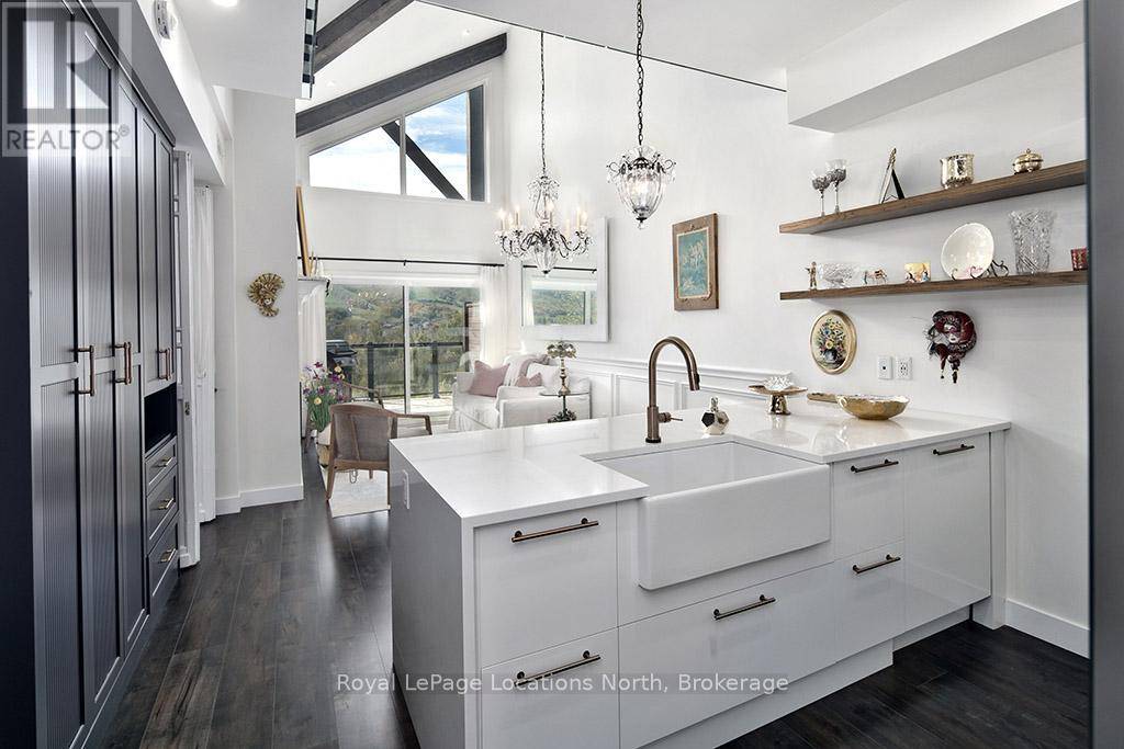 Blue Mountains, ON L9Y3B6,18 Beckwith LN #404