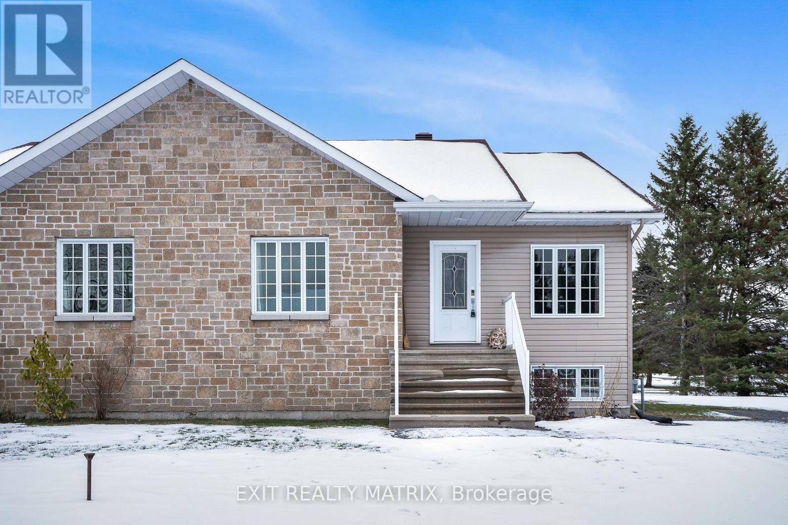 Alfred And Plantagenet, ON K0B1A0,6 TELEGRAPH CRESCENT