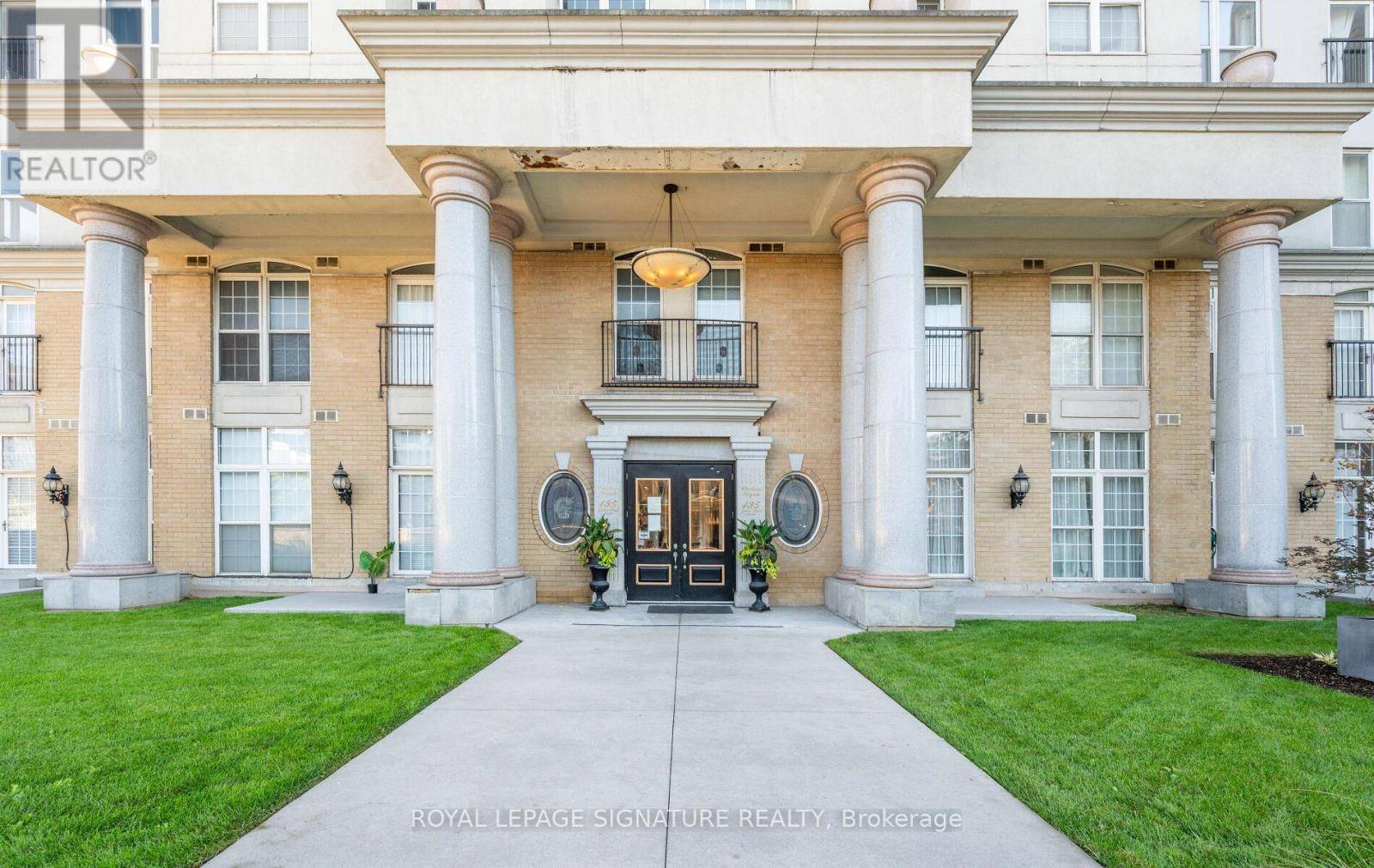 Hamilton (corktown), ON L8P2Z6,135 James ST South #1105