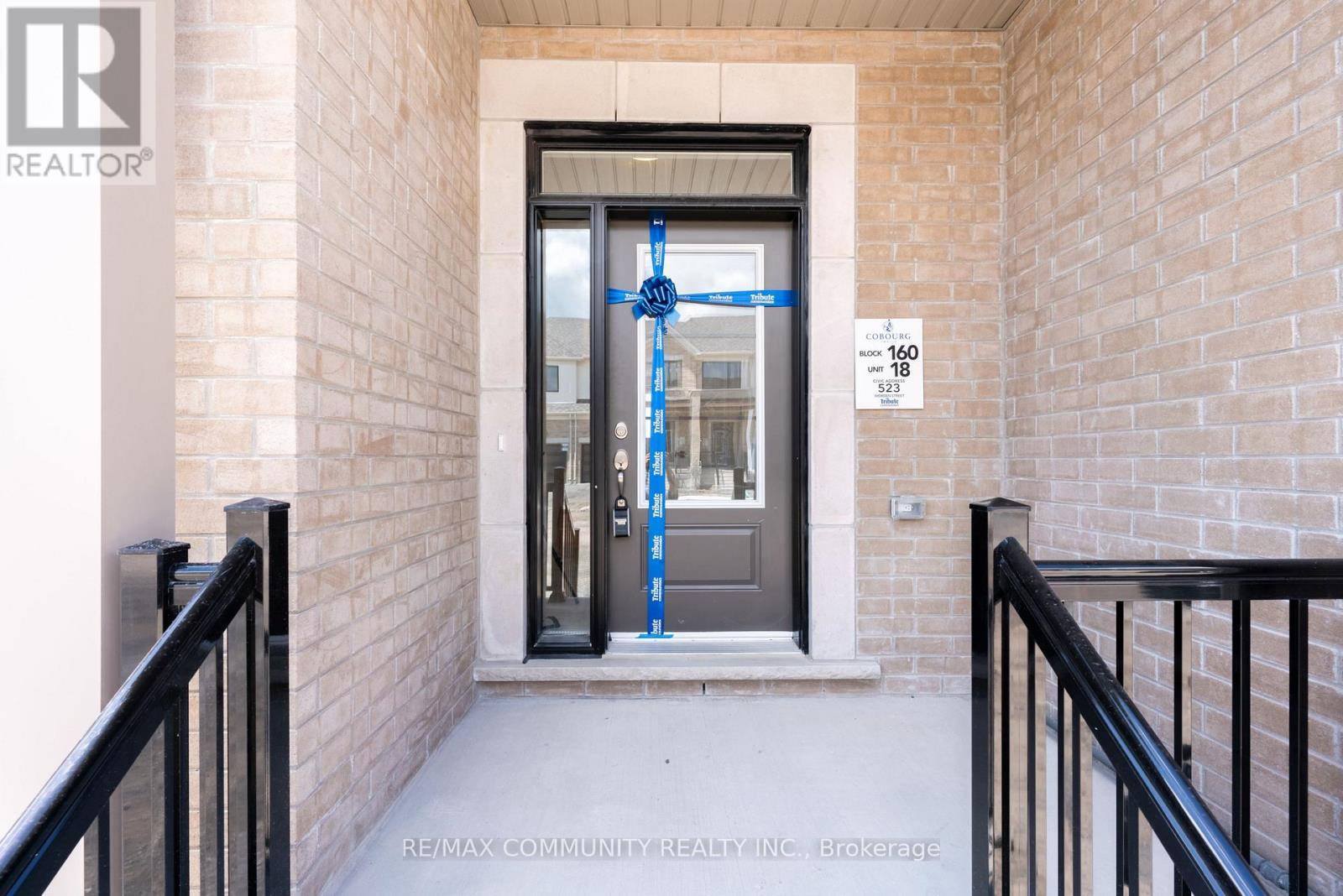 Cobourg, ON K9A4J6,523 WORDEN STREET