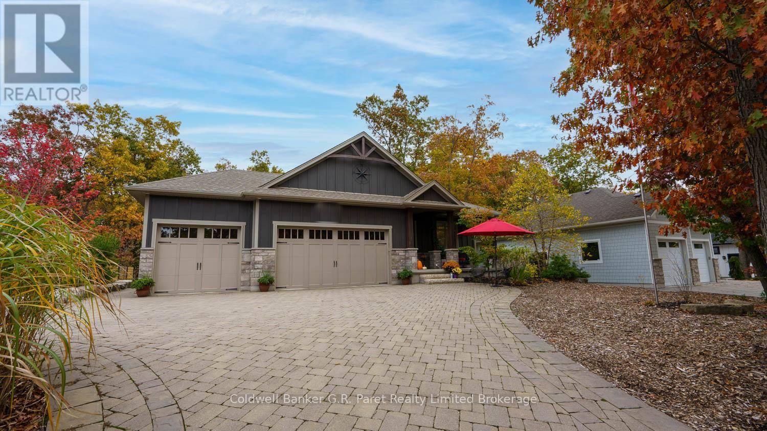 Lambton Shores (grand Bend), ON N0M1T0,10151 PINERY BLUFFS ROAD