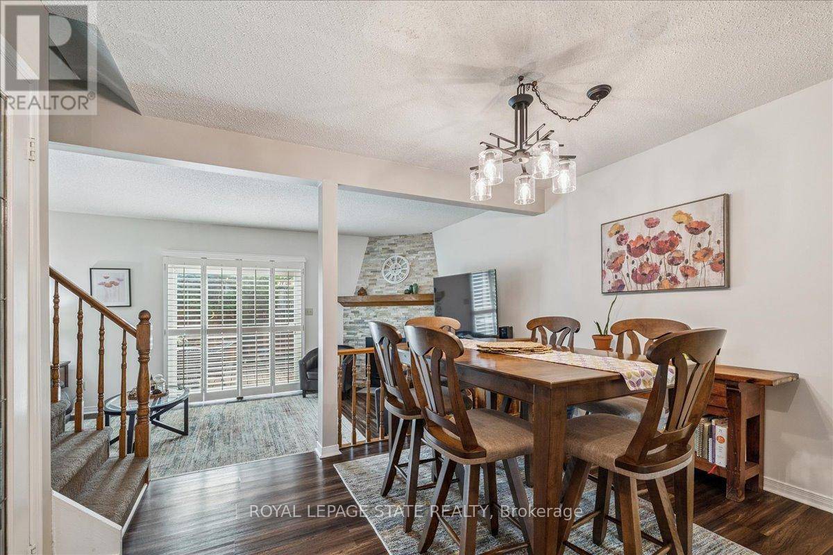 Hamilton (stoney Creek), ON L8E4P3,15 Ellington AVE #5