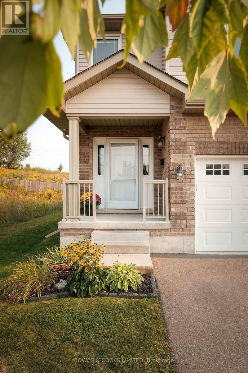 Peterborough (monaghan Ward 2), ON K9J0C4,307 LOUDEN TERRACE