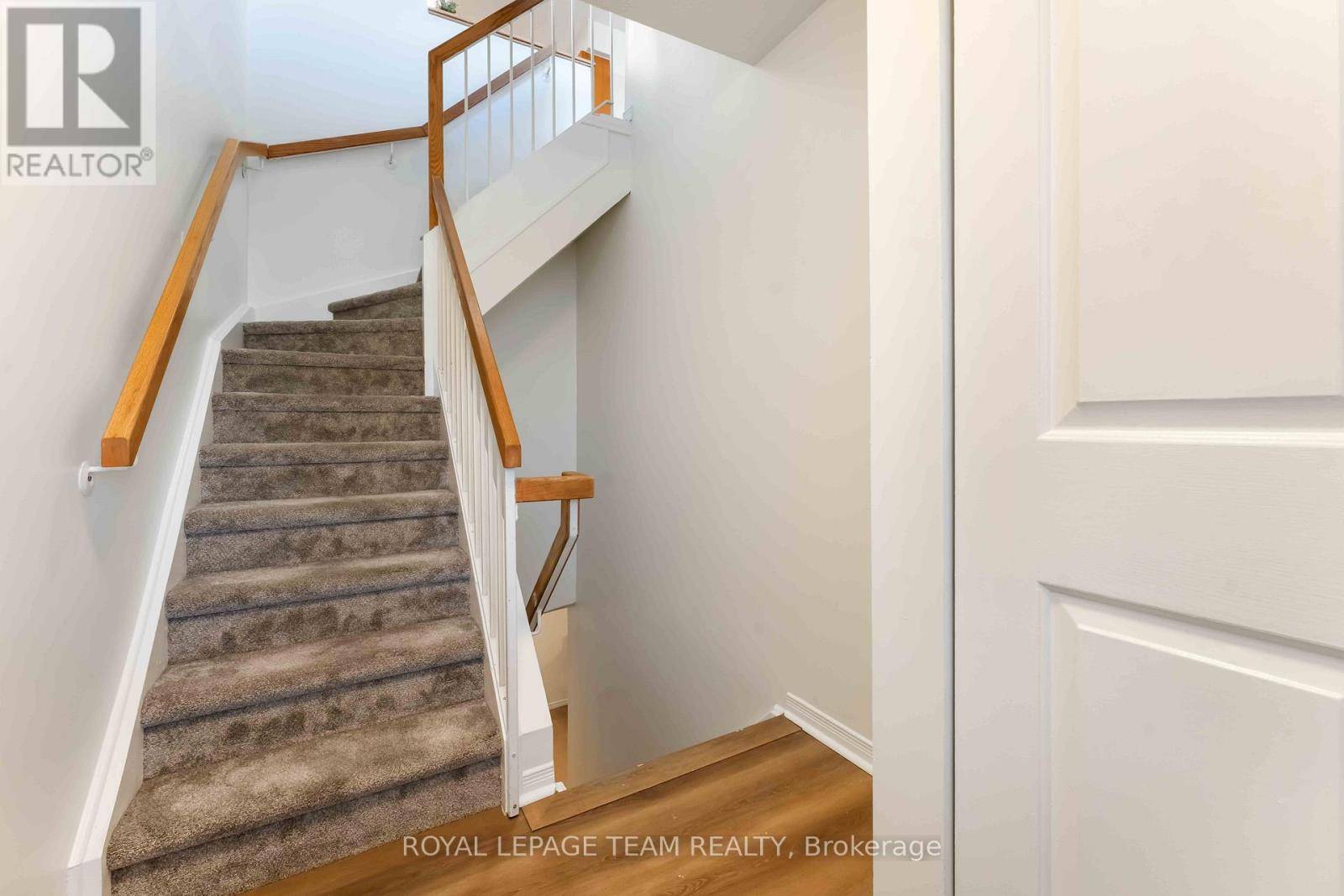 Ottawa, ON K4A2E1,495 Canteval TER #203