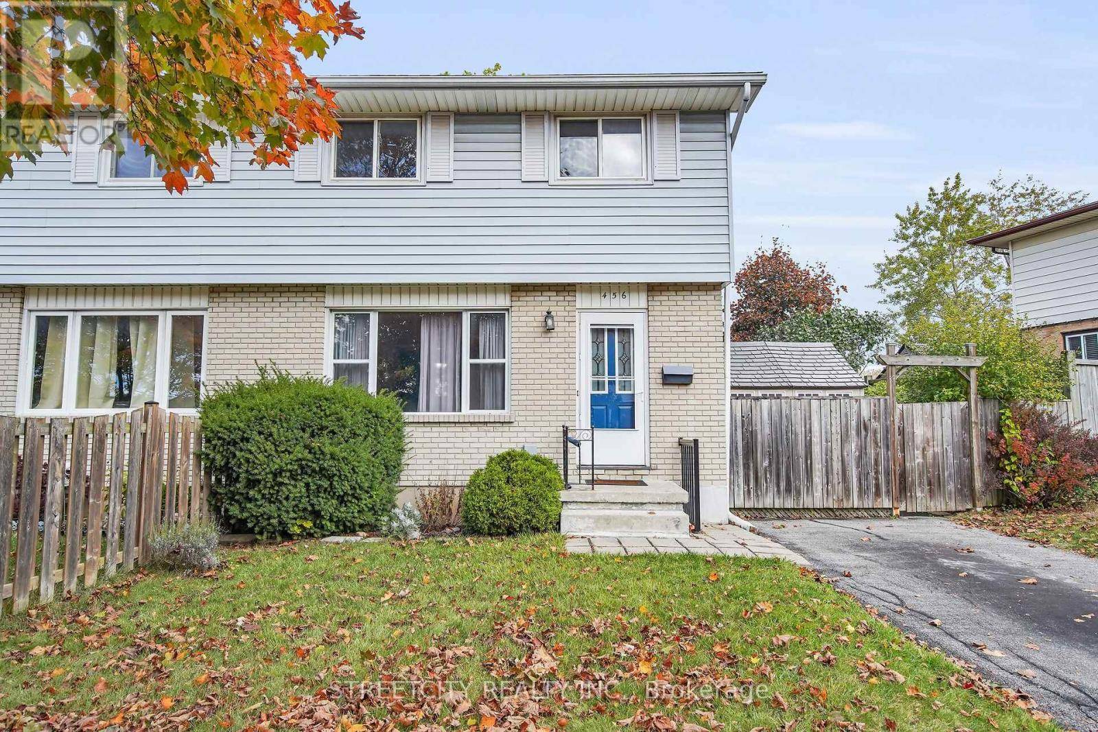 London South (south Q), ON N6C3B9,456 ALSTON ROAD