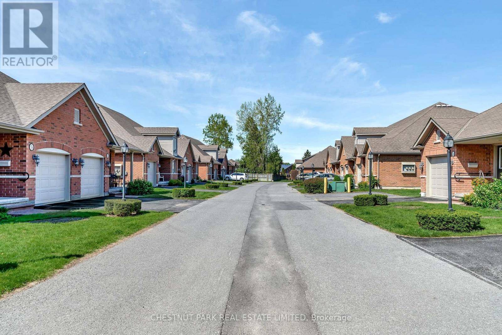 Belleville (belleville Ward), ON K8N0A8,194 Haig RD #31