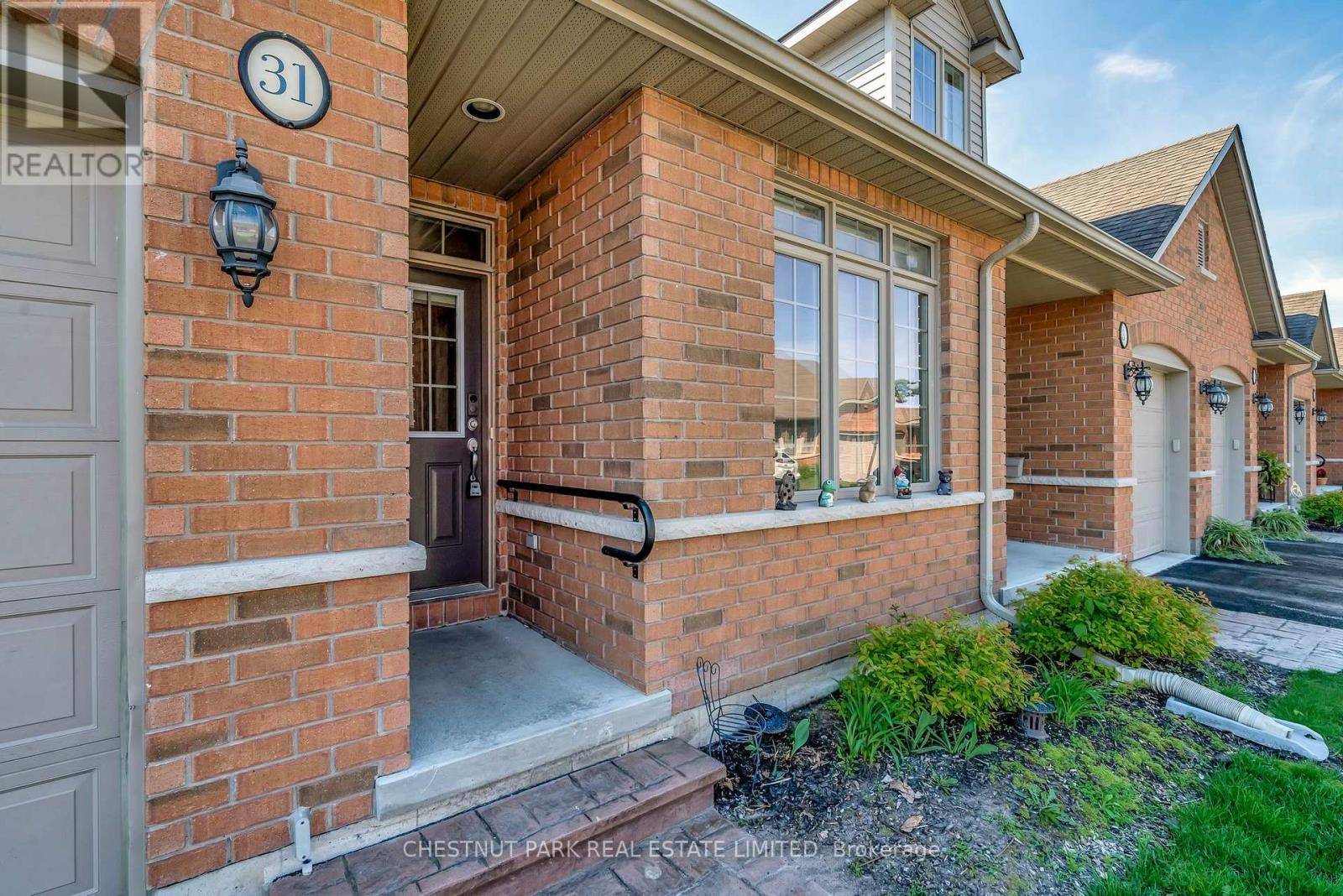 Belleville (belleville Ward), ON K8N0A8,194 Haig RD #31