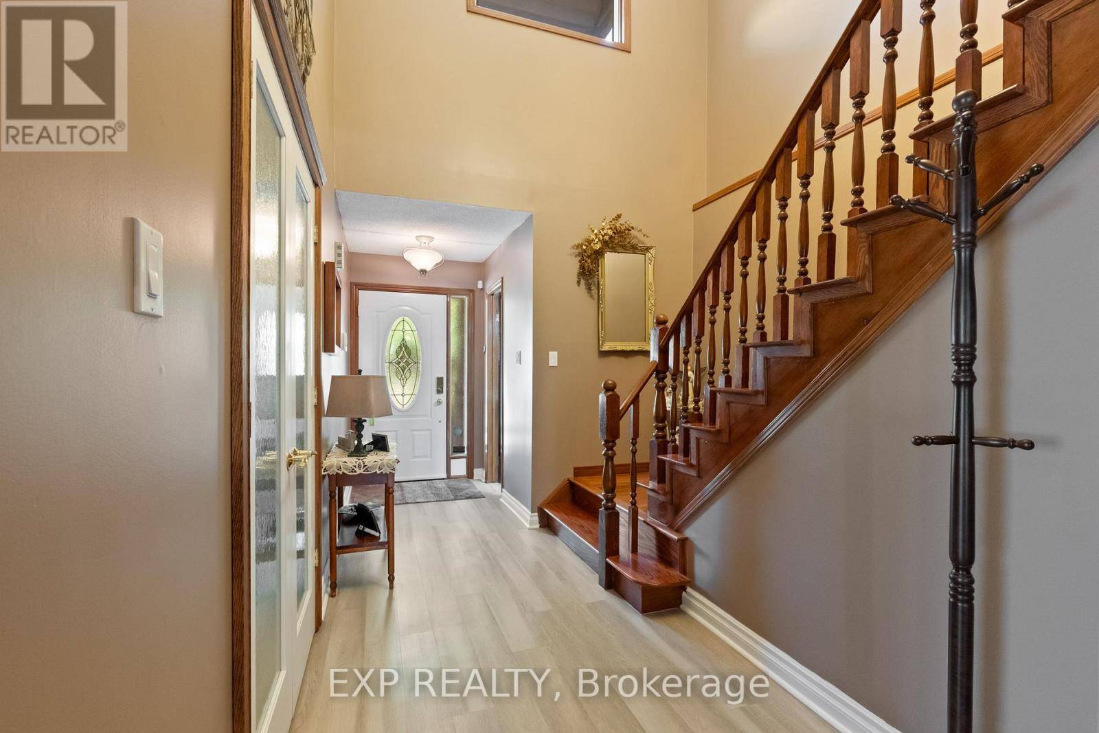 Thorold (confederation Heights), ON L2V4S8,38 CAPRI STREET