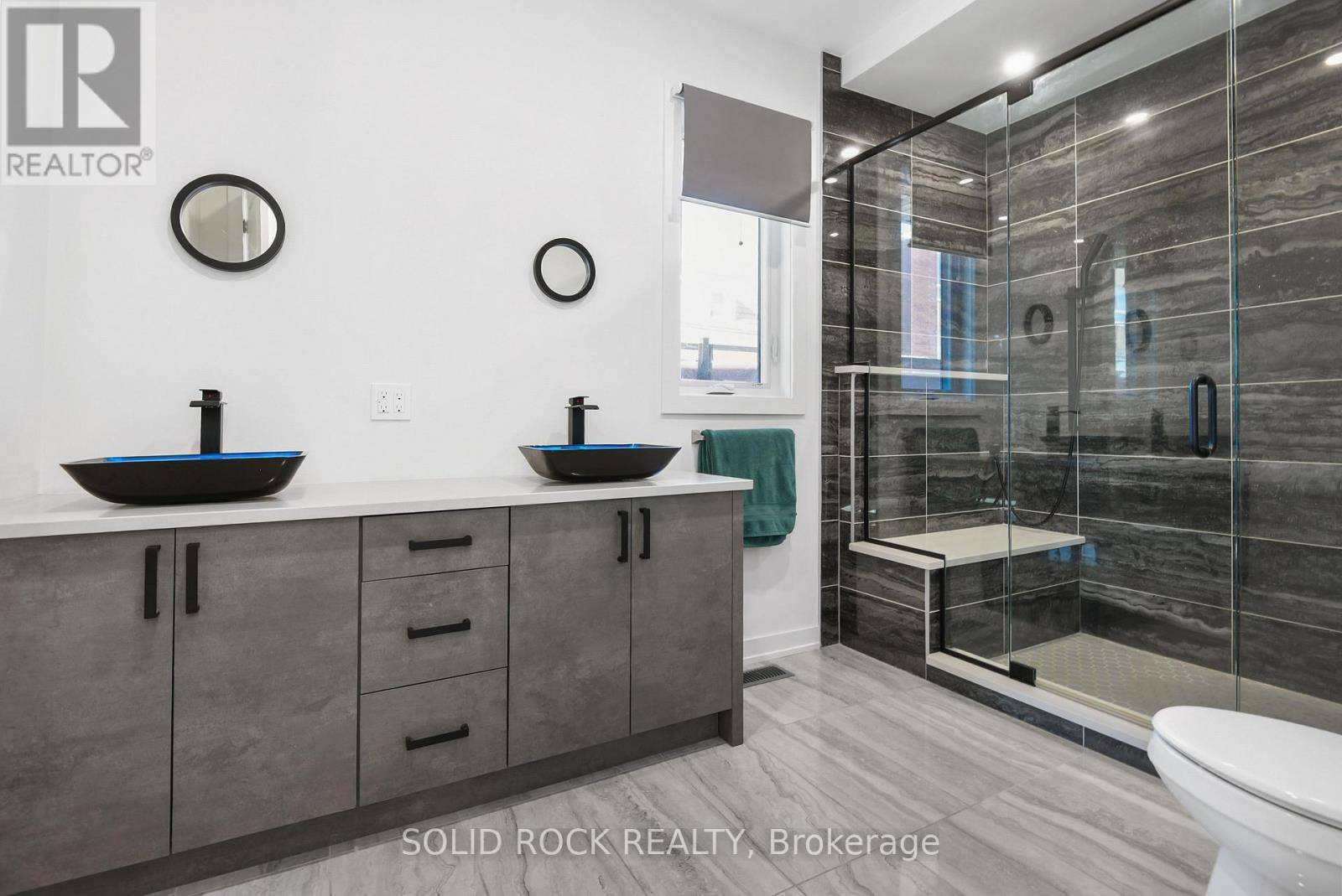 Arnprior, ON K7S1L1,47 MILL LANE