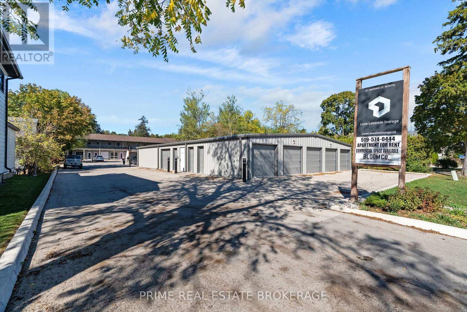 Lambton Shores (grand Bend), ON N0M1T0,47 ONTARIO STREET N