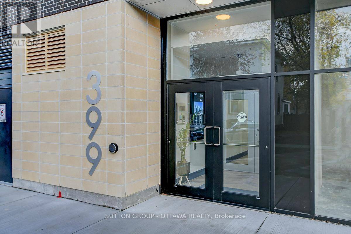 Ottawa, ON K2A1Y8,399 Winston AVE #407