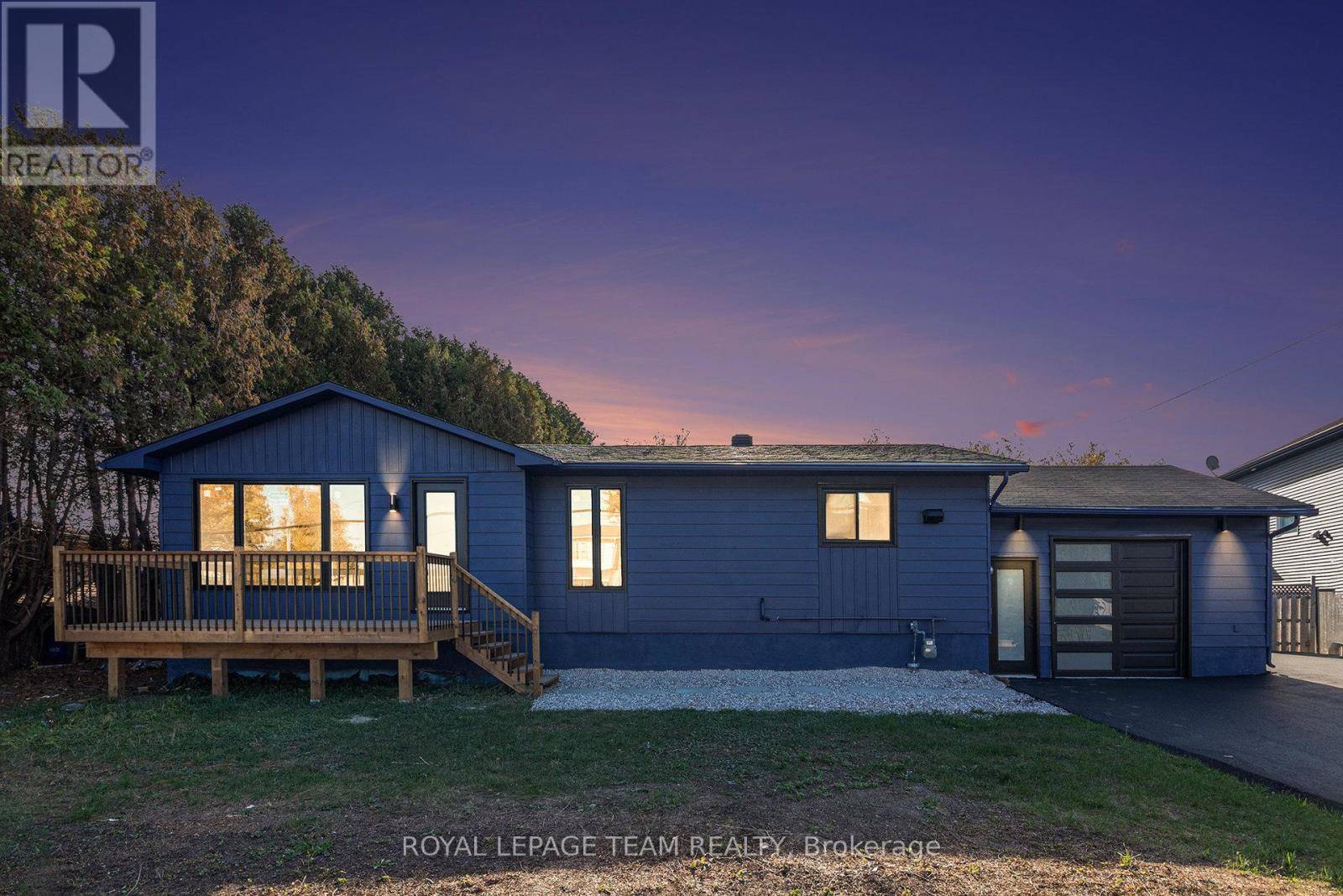 Casselman, ON K0A1M0,102 LAURIER STREET