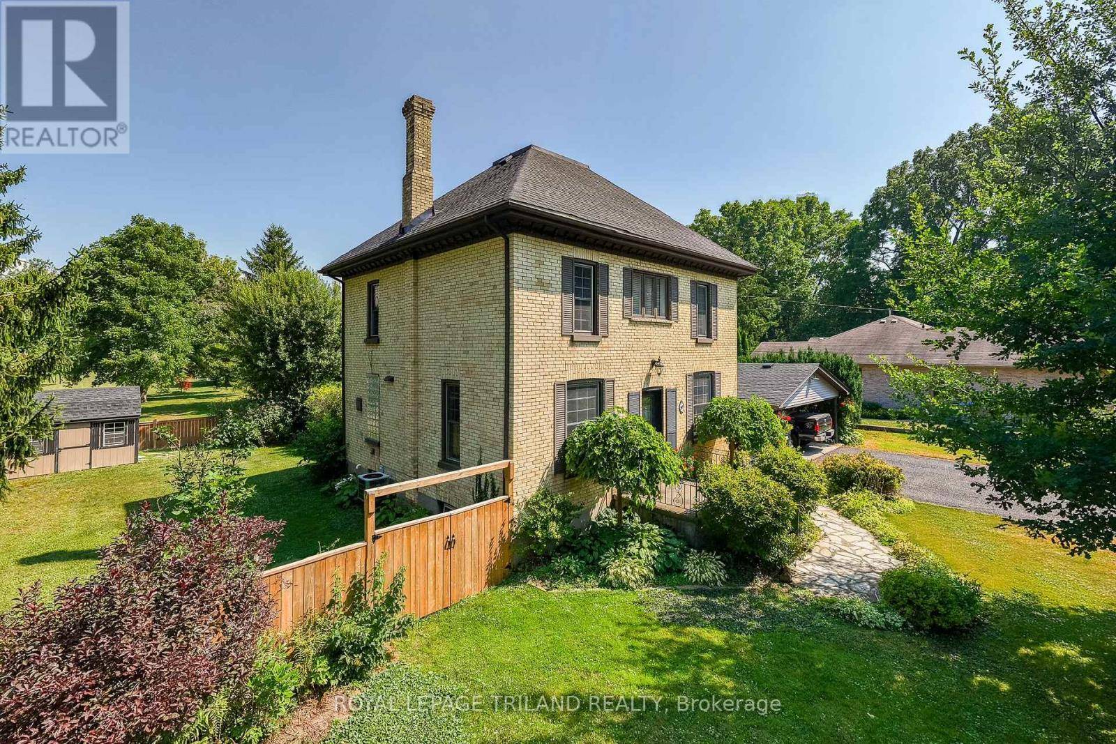 North Middlesex (parkhill), ON N0M2K0,264 GEORGE STREET