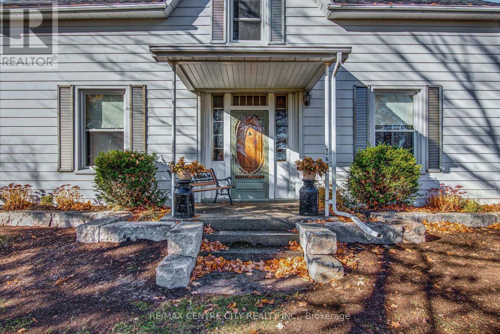 Selwyn, ON K9J6X2,1048 FIFTH LINE