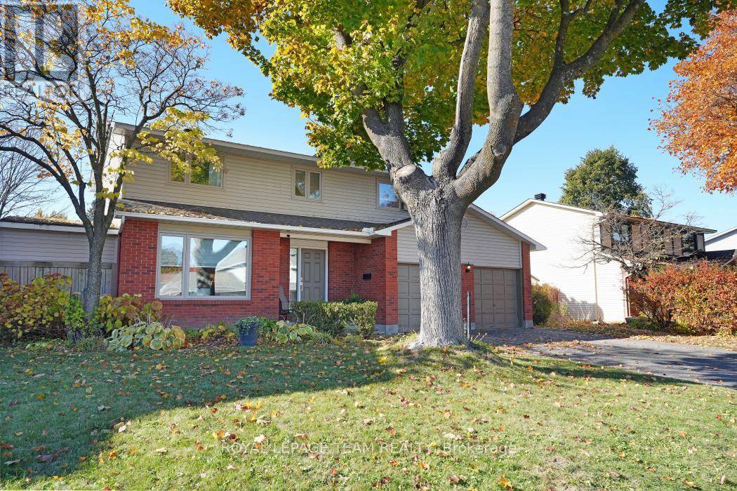 Ottawa, ON K2J2A9,28 HOLITMAN DRIVE