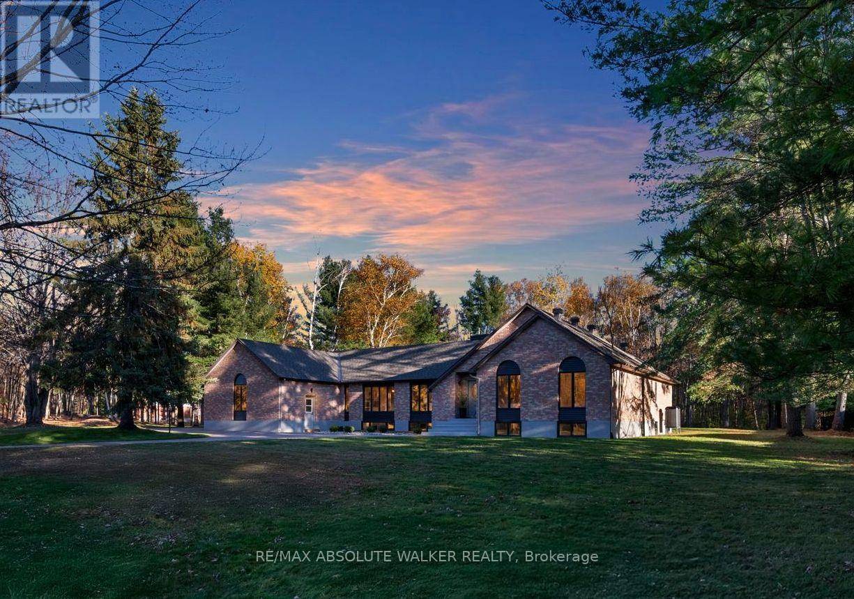 Ottawa, ON K0A1L0,108 MARGARET ANNE DRIVE