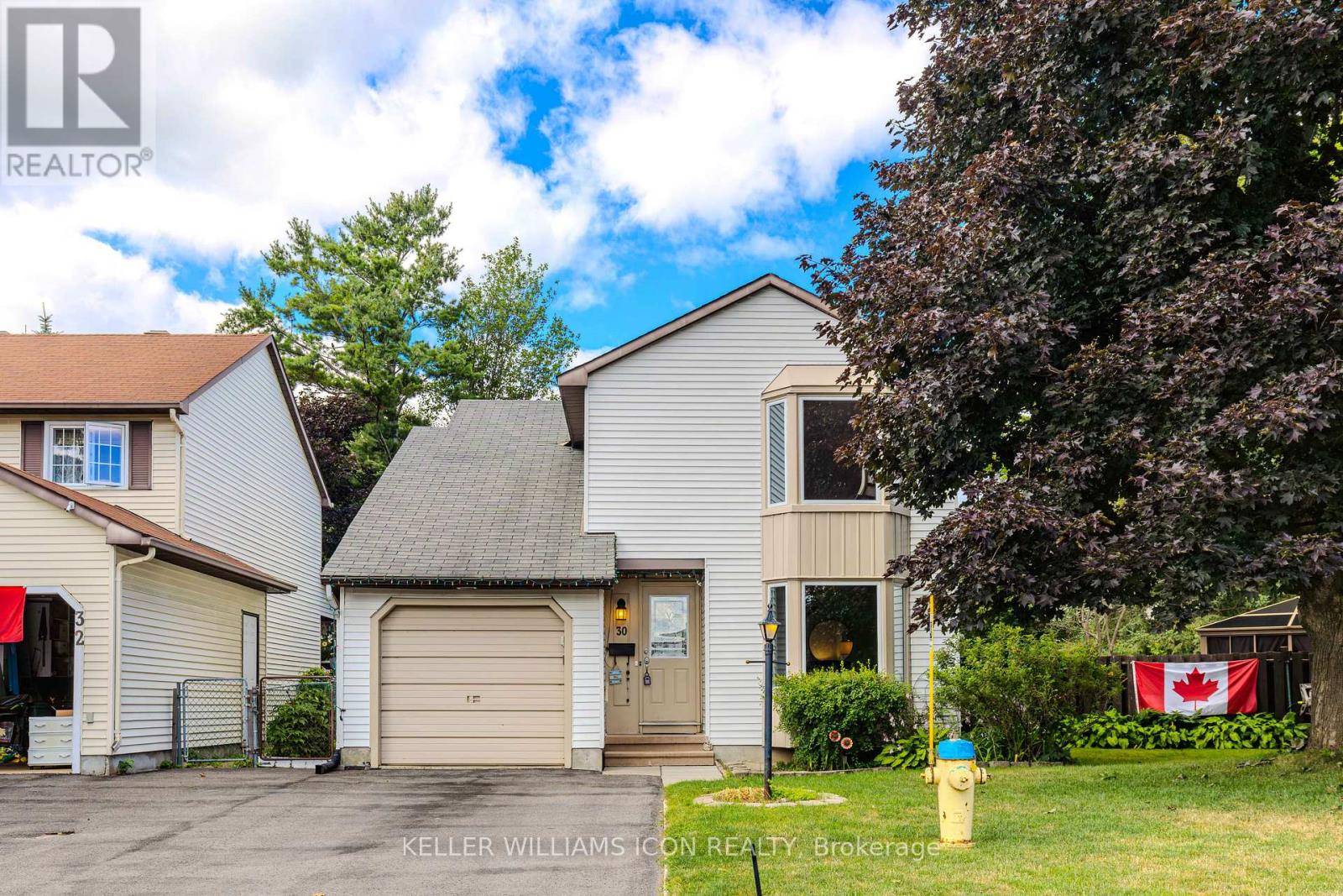 Ottawa, ON K2L2L1,30 TURRET COURT