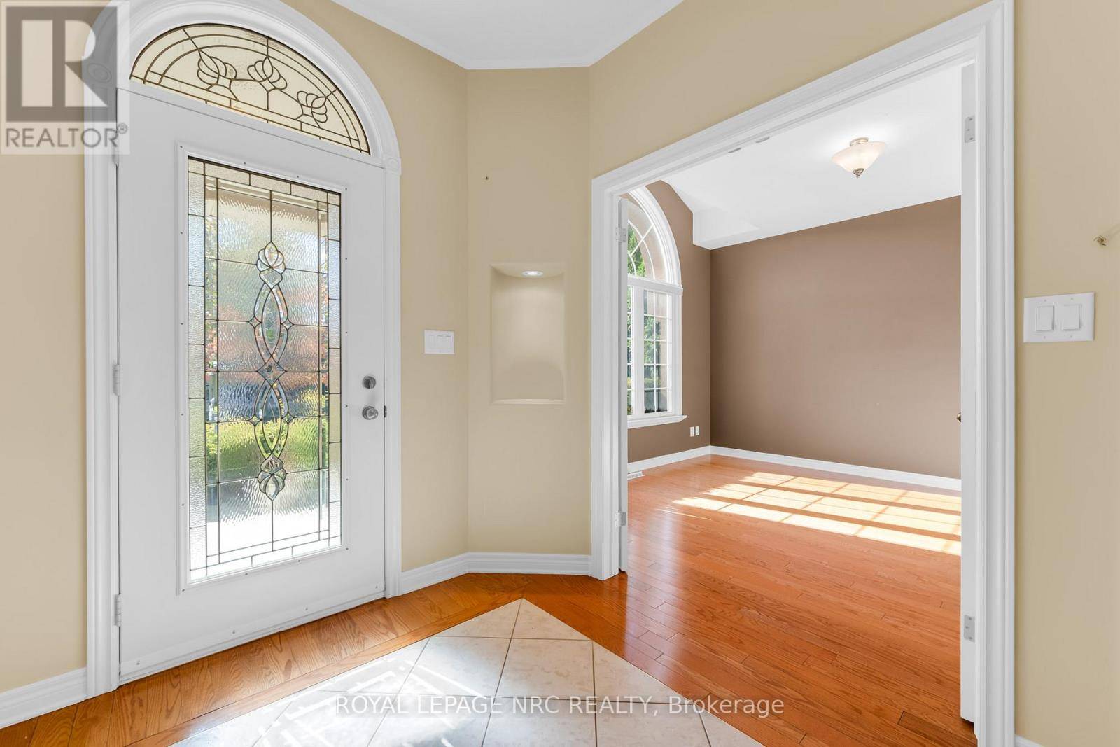 Niagara-on-the-lake (virgil), ON L0S1T0,157 LORETTA DRIVE