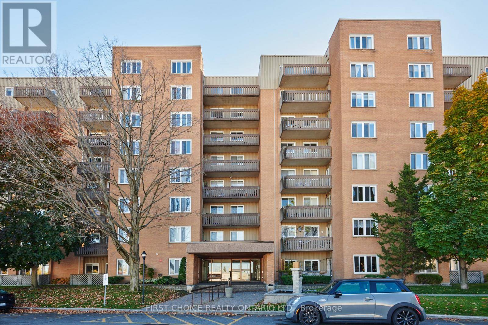 Ottawa, ON K1J8R6,1599 Lassiter TER #217