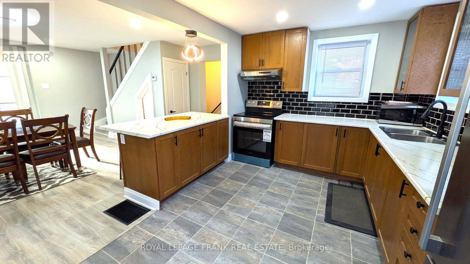 Marmora And Lake (marmora Ward), ON K0K2M0,23 N HASTINGS AVENUE