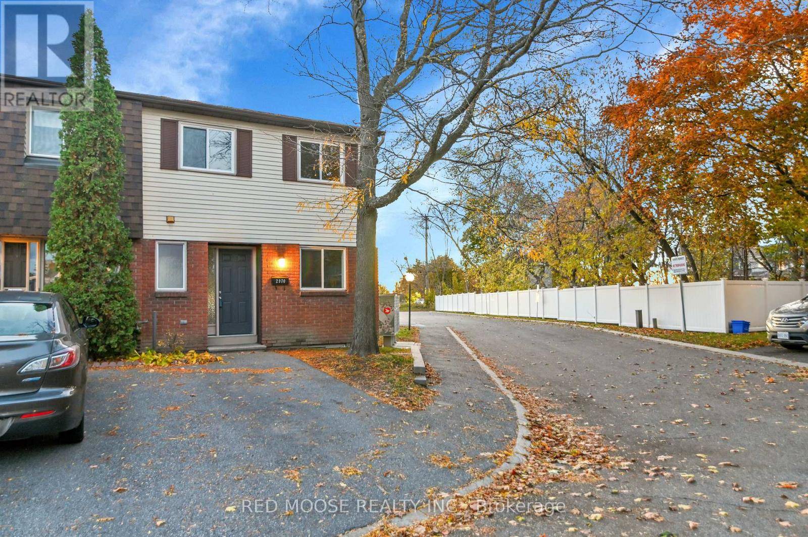 Ottawa, ON K1T1Y4,2970 Olympic WAY #69