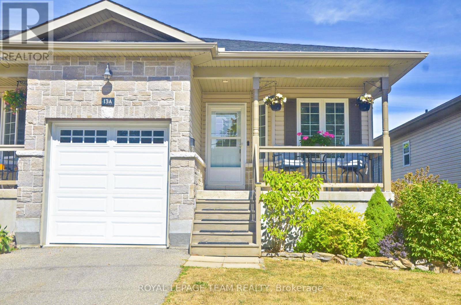 Brockville, ON K6V5S6,13A CENTRE STREET N