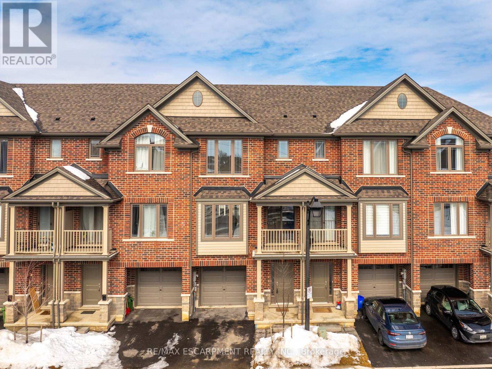 Hamilton (stoney Creek Mountain), ON L8J0M7,19 Picardy DR #6