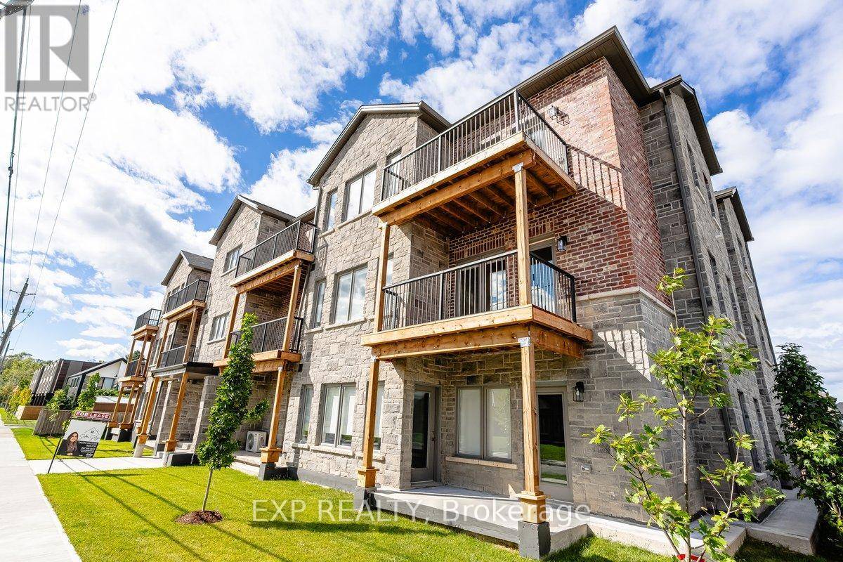 Pelham (fonthill), ON L3B5N5,163 Port Robinson RD #305